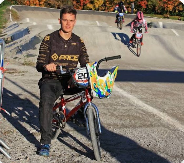 Simon Duchêne, coach à Unbroken Pertuis